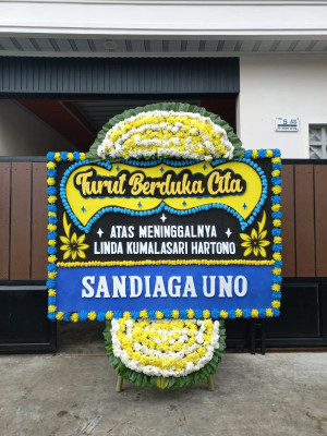 Papan Bunga Duka di Tirtonirmolo